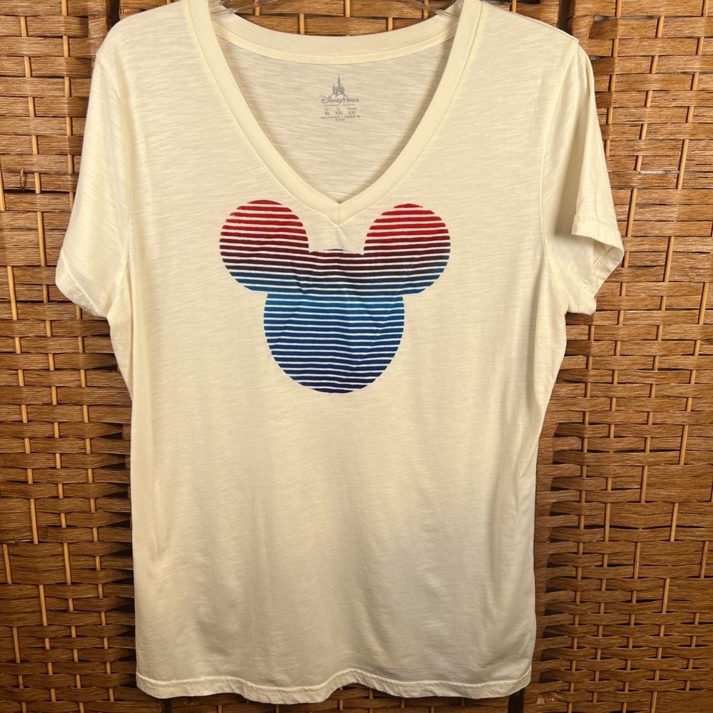Disney Parks Mickey Mouse Ombre T Shirt Womens Off White XL Patriotic USA V Neck